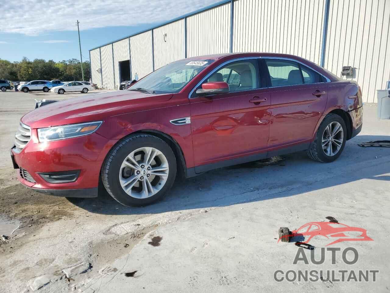 FORD TAURUS 2017 - 1FAHP2E82HG133036