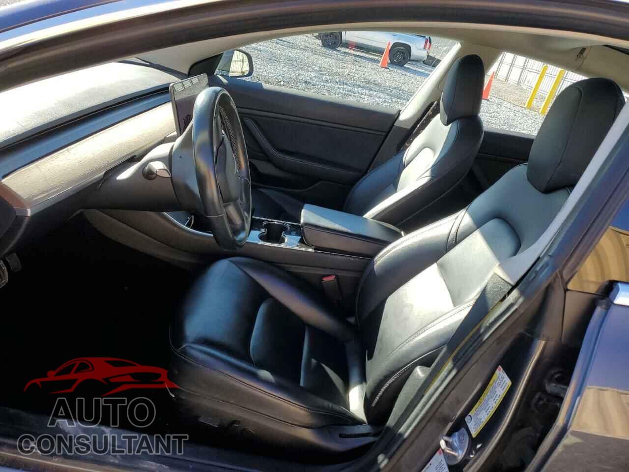 TESLA MODEL 3 2018 - 5YJ3E1EB2JF104023