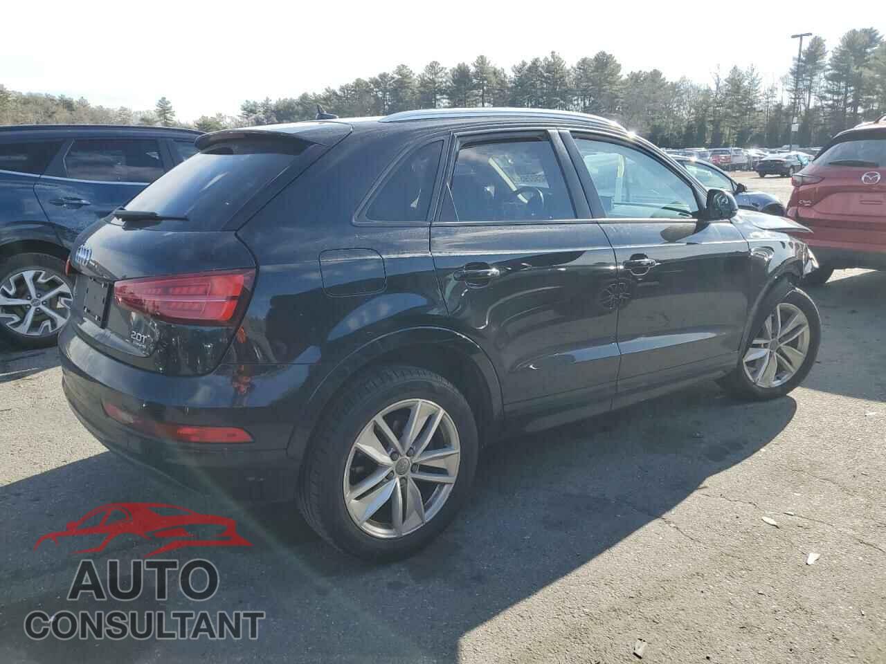 AUDI Q3 2017 - WA1ECCFS3HR013530