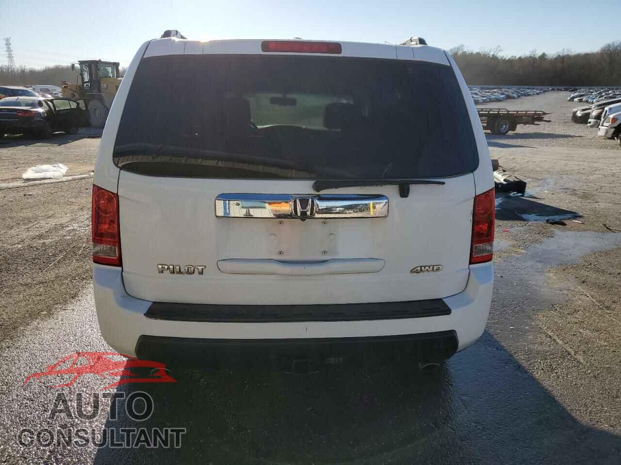 HONDA PILOT 2011 - 5FNYF4H66BB084914