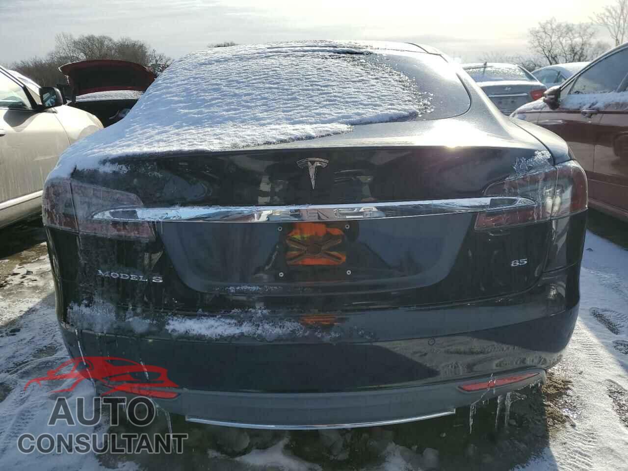 TESLA MODEL S 2013 - 5YJSA1CN3DFP27773