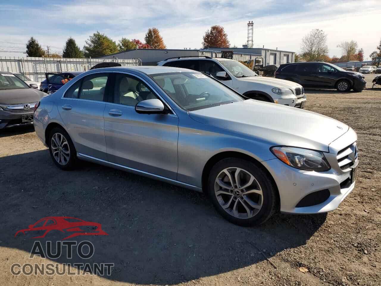 MERCEDES-BENZ C-CLASS 2018 - 55SWF4KB3JU252745