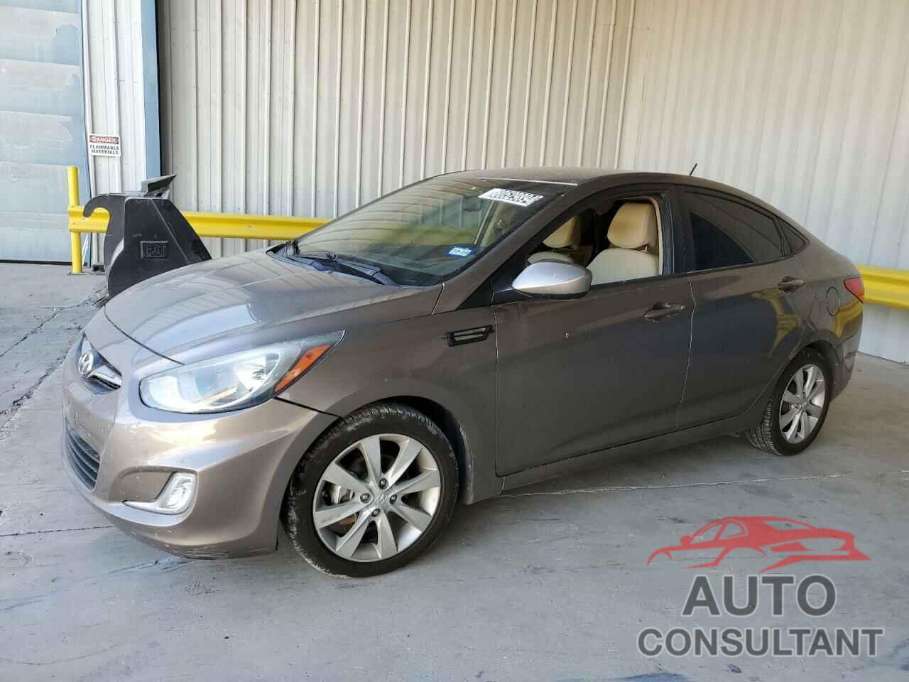 HYUNDAI ACCENT 2013 - KMHCU4AE6DU582554