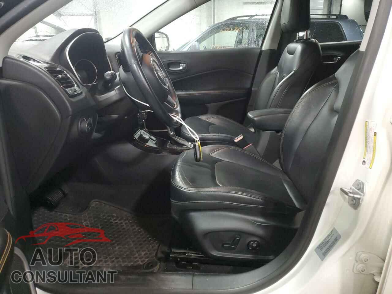 JEEP COMPASS 2017 - 3C4NJDCB0HT689480