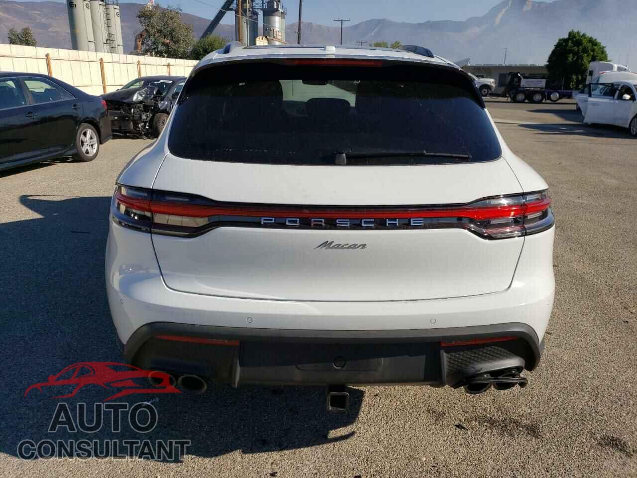 PORSCHE MACAN BASE 2024 - WP1AA2A58RLB04317