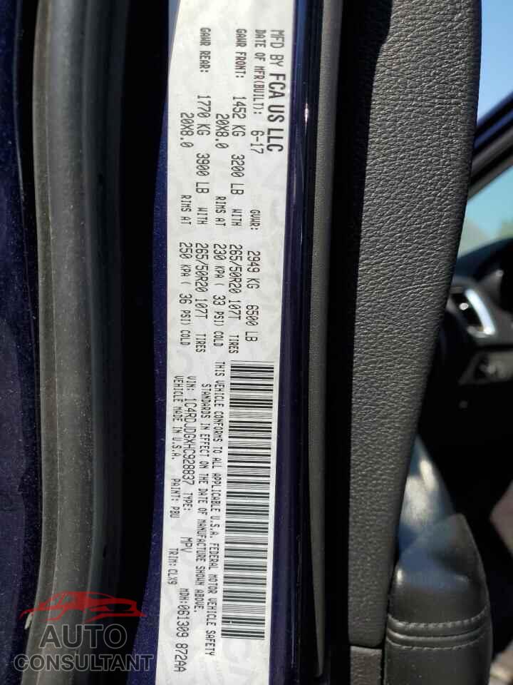 DODGE DURANGO 2017 - 1C4RDJDGXHC928837