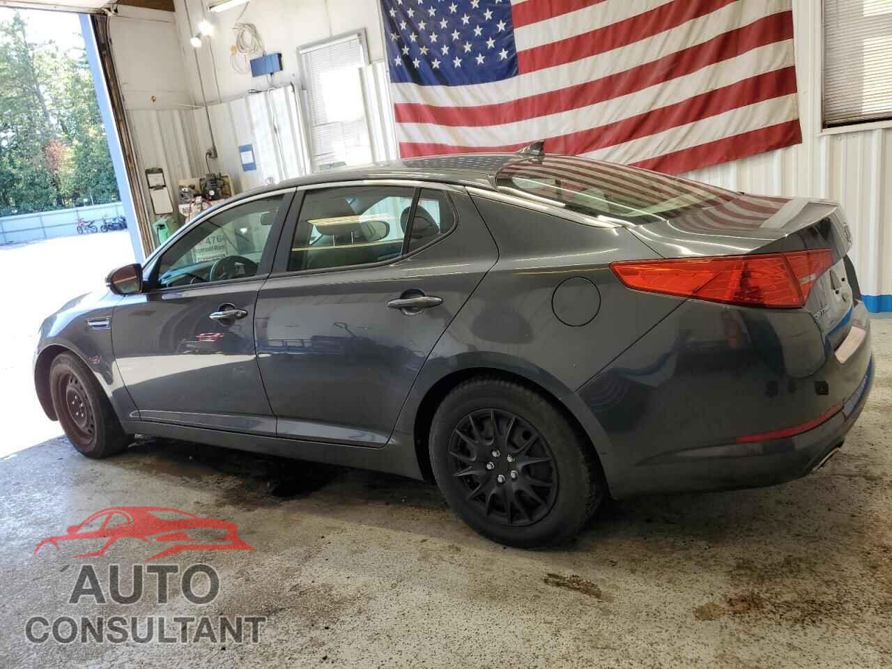 KIA OPTIMA 2011 - KNAGM4A76B5087041