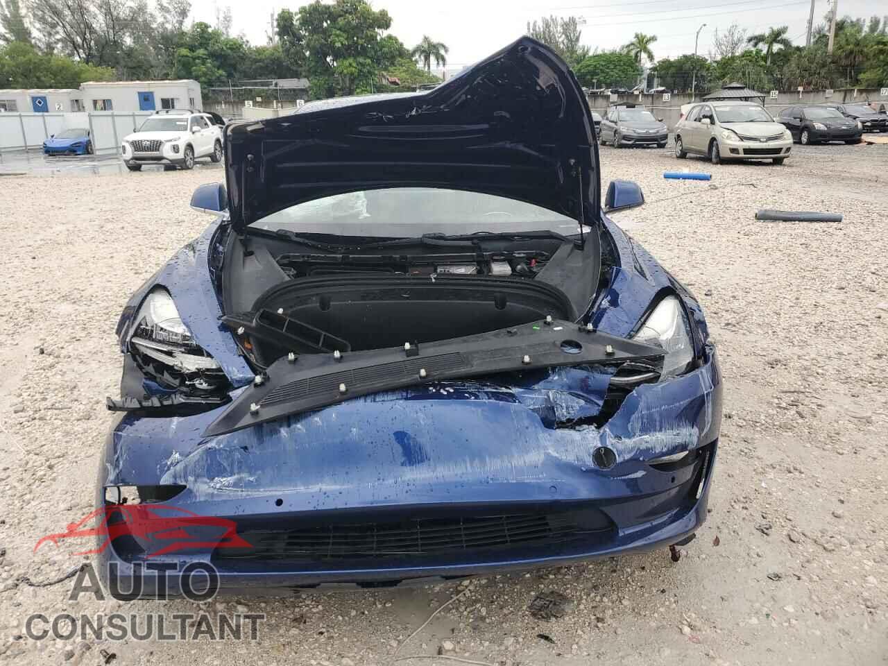 TESLA MODEL 3 2020 - 5YJ3E1EC7LF586841