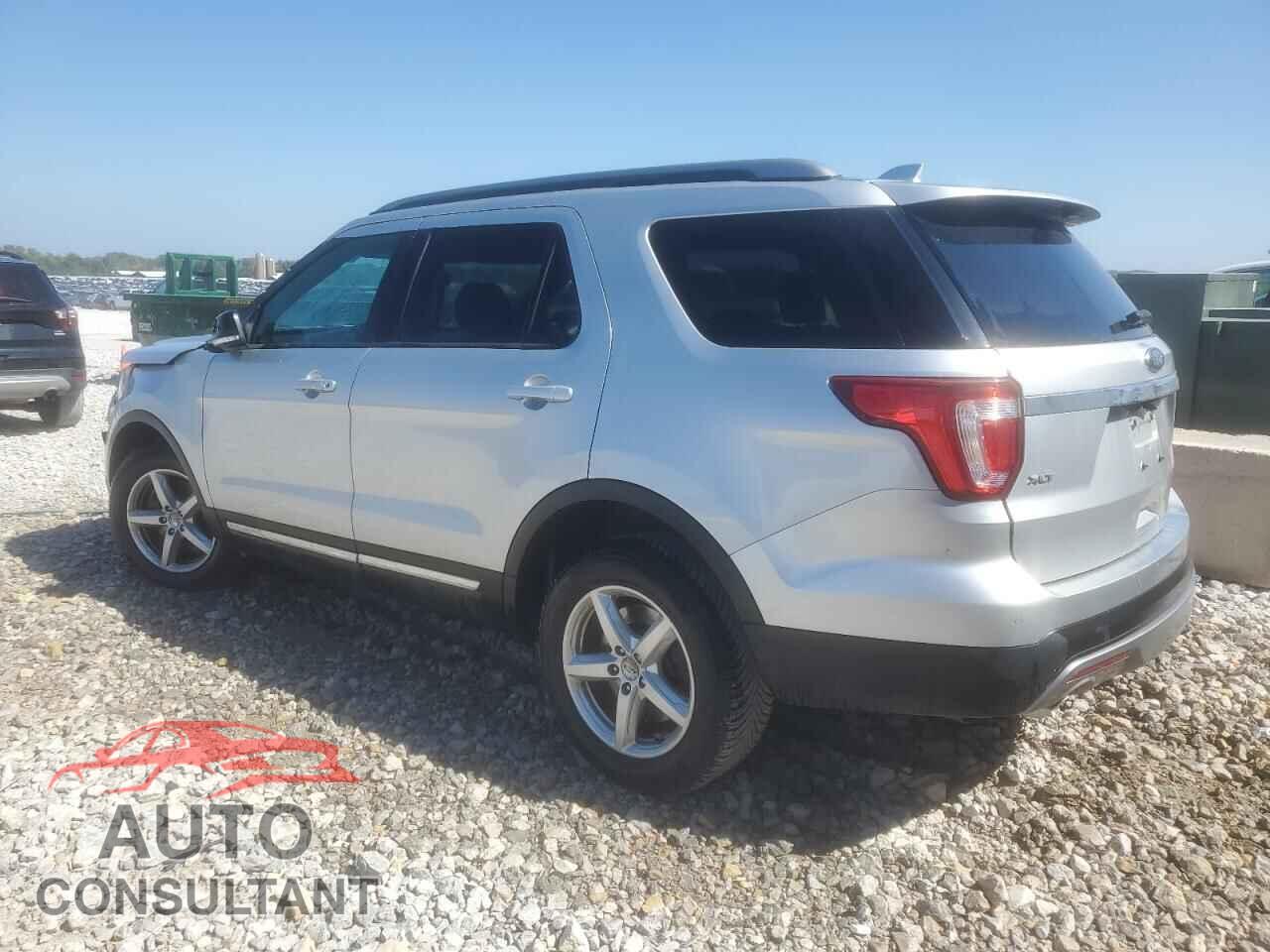 FORD EXPLORER 2017 - 1FM5K8D88HGD18512