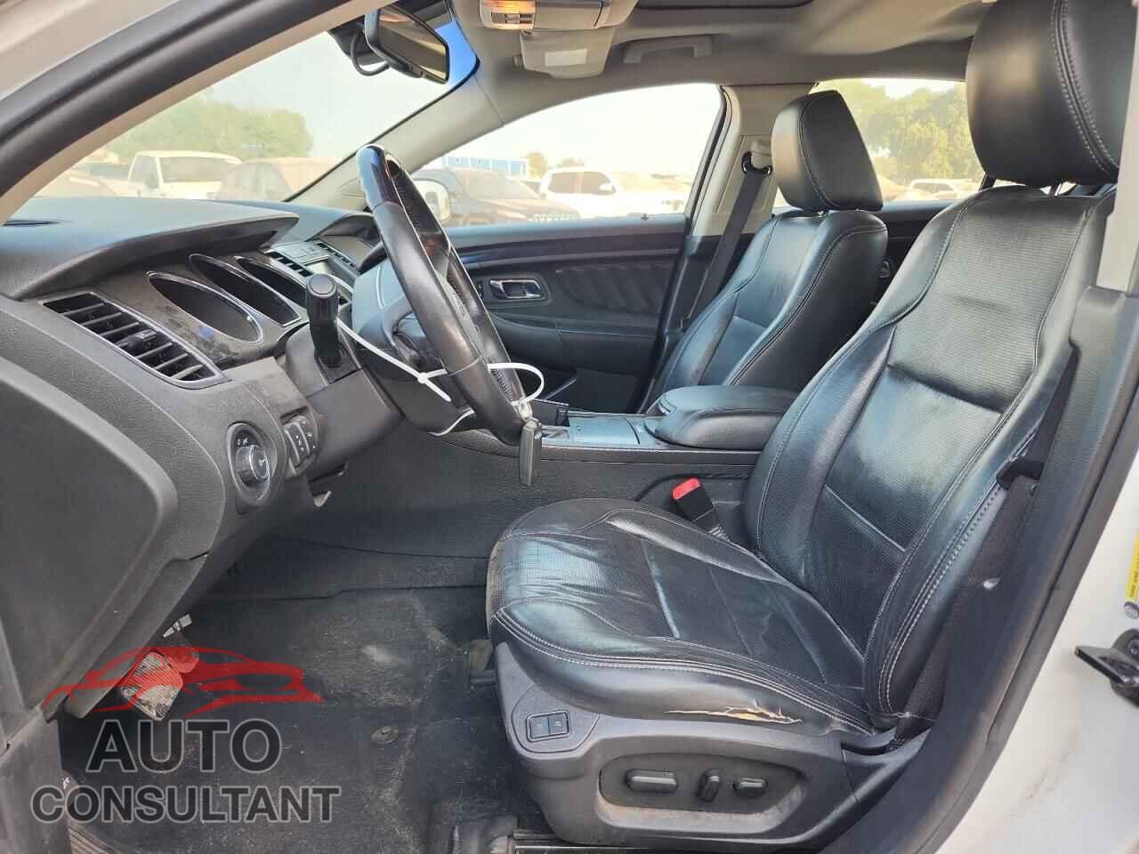 FORD TAURUS 2010 - 1FAHP2FWXAG145681