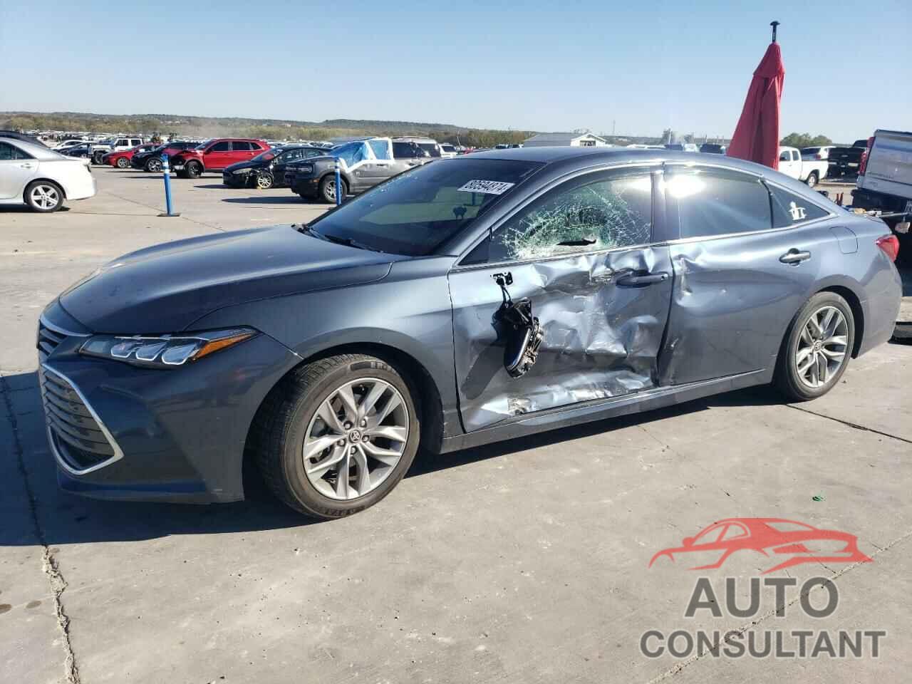 TOYOTA AVALON 2022 - 4T1JZ1FB9NU075199