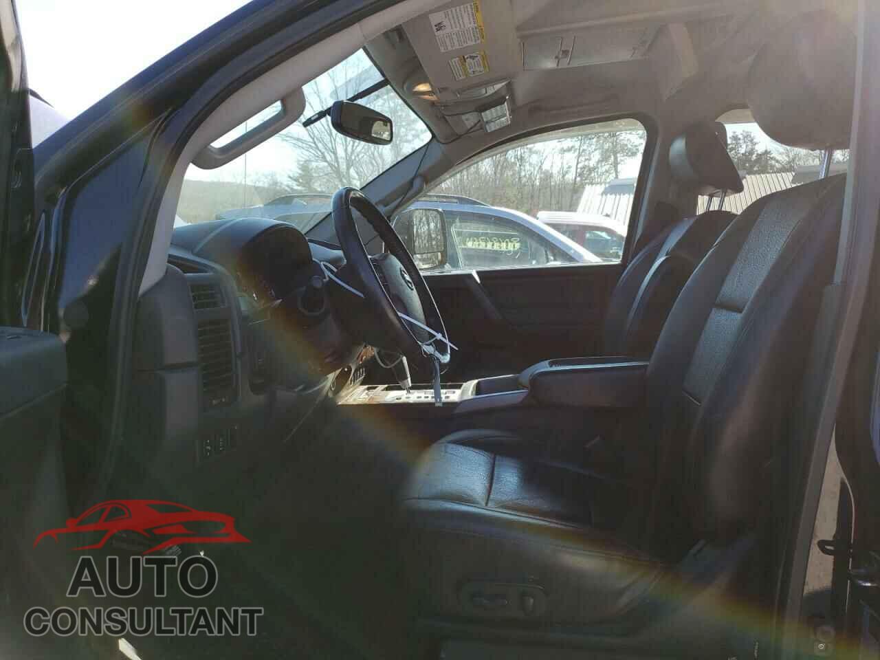 NISSAN TITAN 2012 - 1N6AA0EC8CN328811