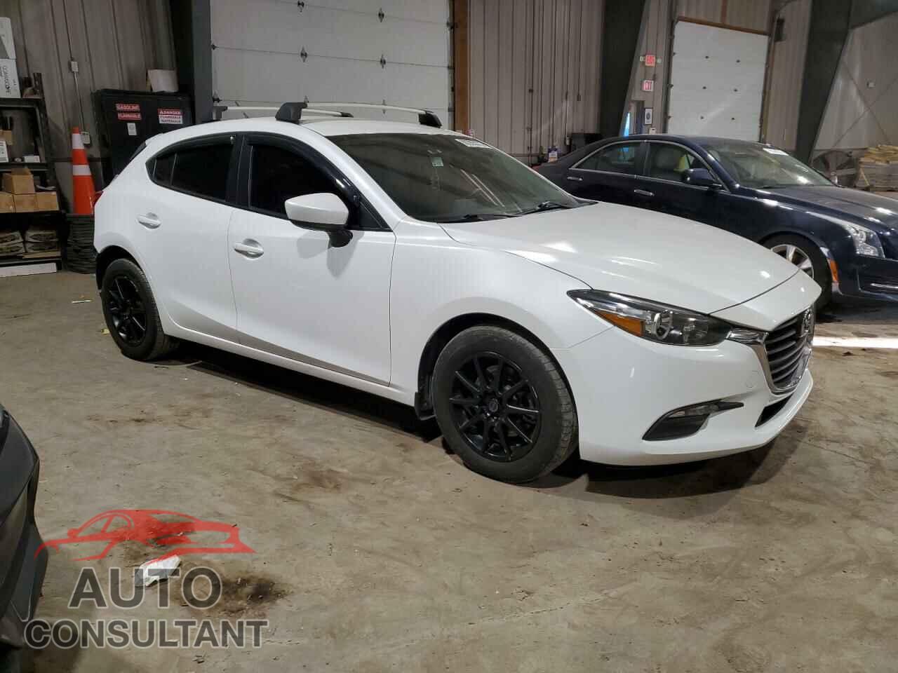 MAZDA 3 2017 - 3MZBN1K77HM151157