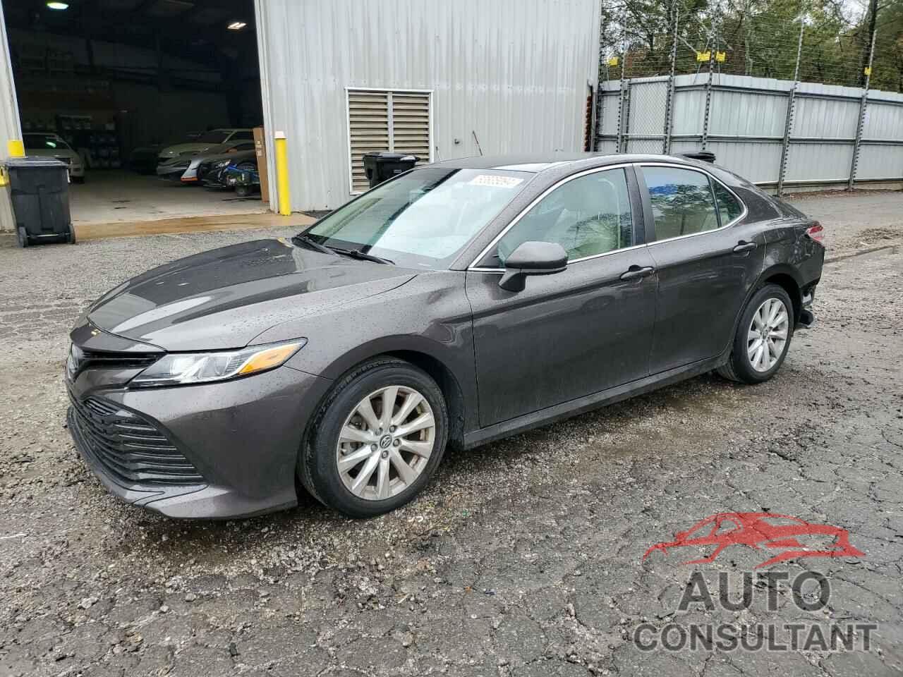 TOYOTA CAMRY 2018 - 4T1B11HK7JU646420