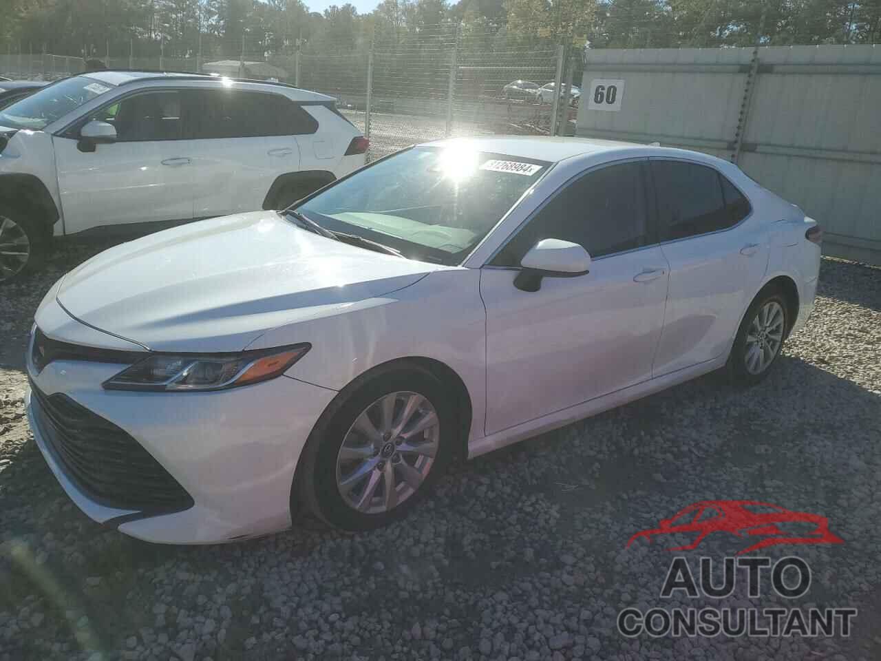 TOYOTA CAMRY 2019 - 4T1B11HK1KU756820