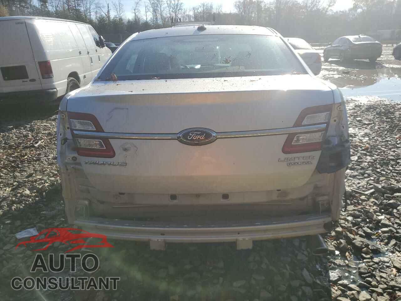 FORD TAURUS 2013 - 1FAHP2F82DG102345