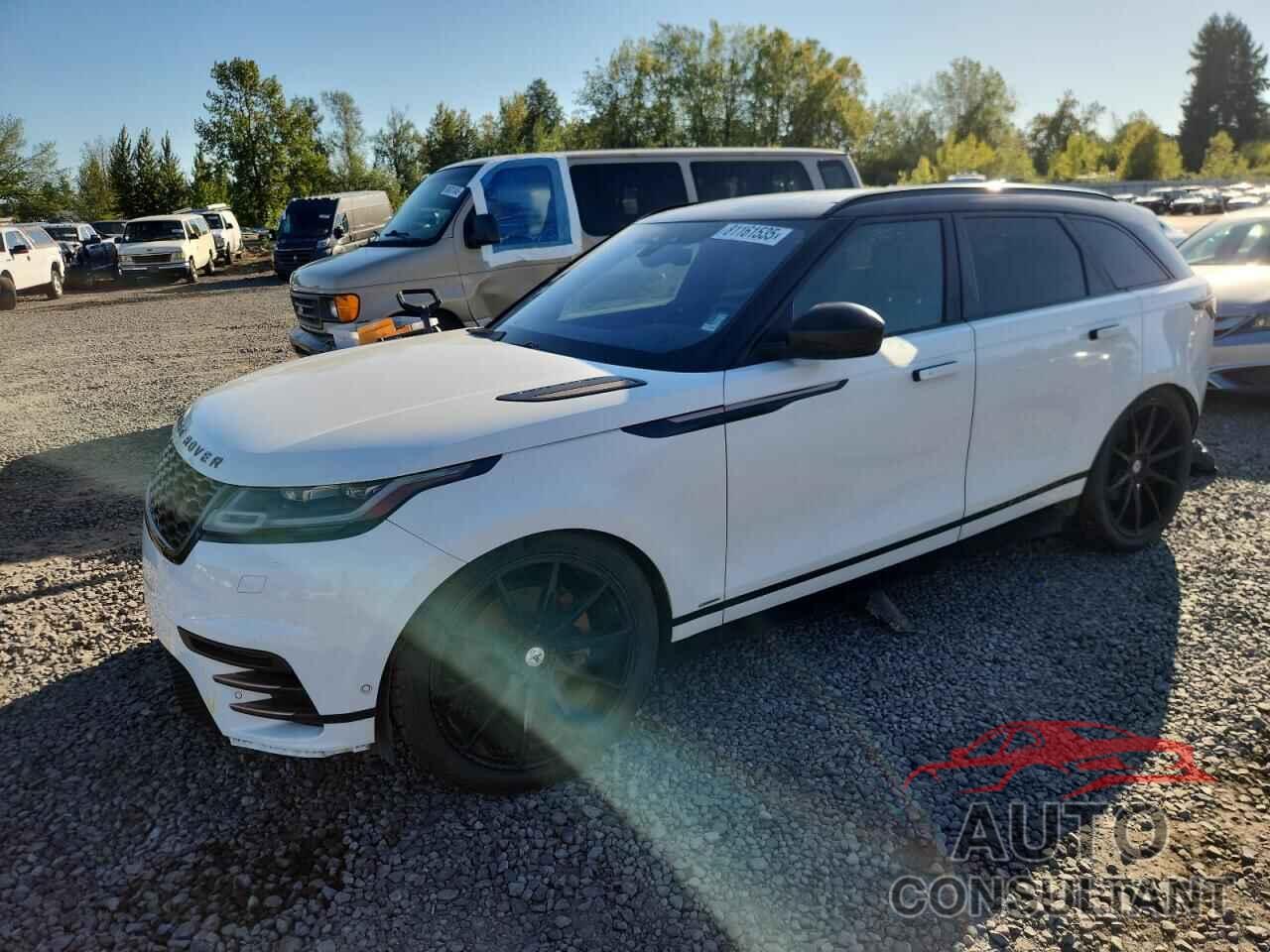 LAND ROVER RANGEROVER 2018 - SALYL2RV1JA753321