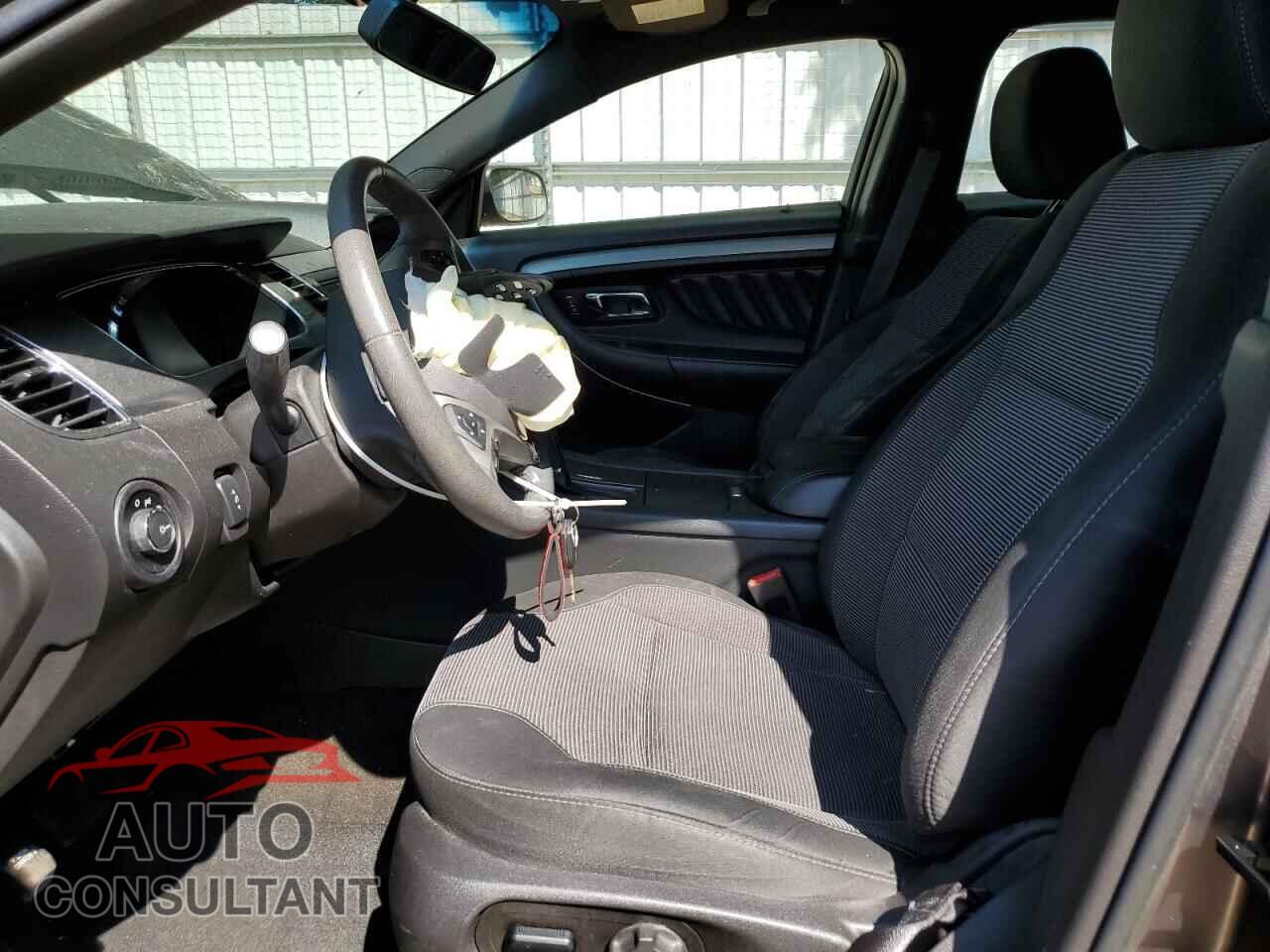 FORD TAURUS 2014 - 1FAHP2E88EG143159