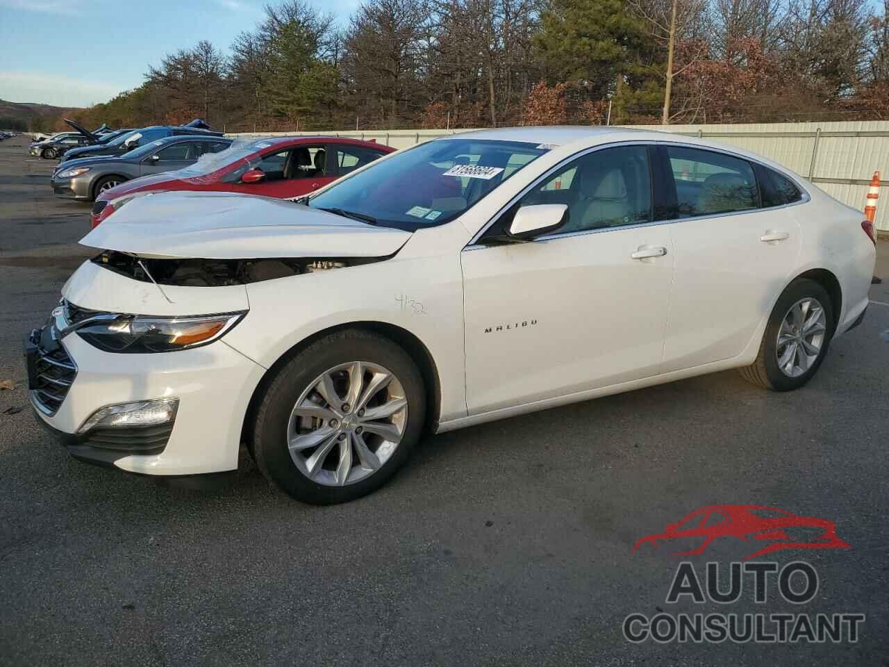CHEVROLET MALIBU 2022 - 1G1ZD5ST8NF140620