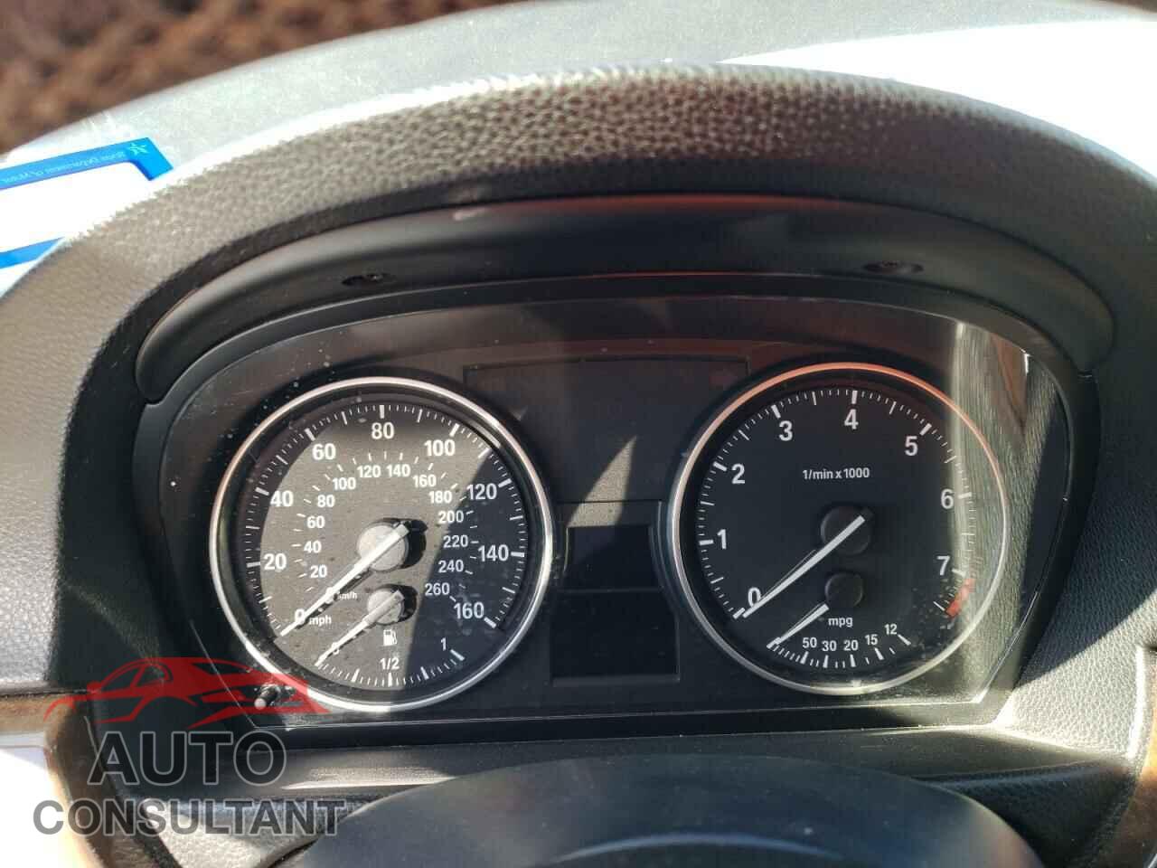 BMW 3 SERIES 2010 - WBAPH7G54ANM48101