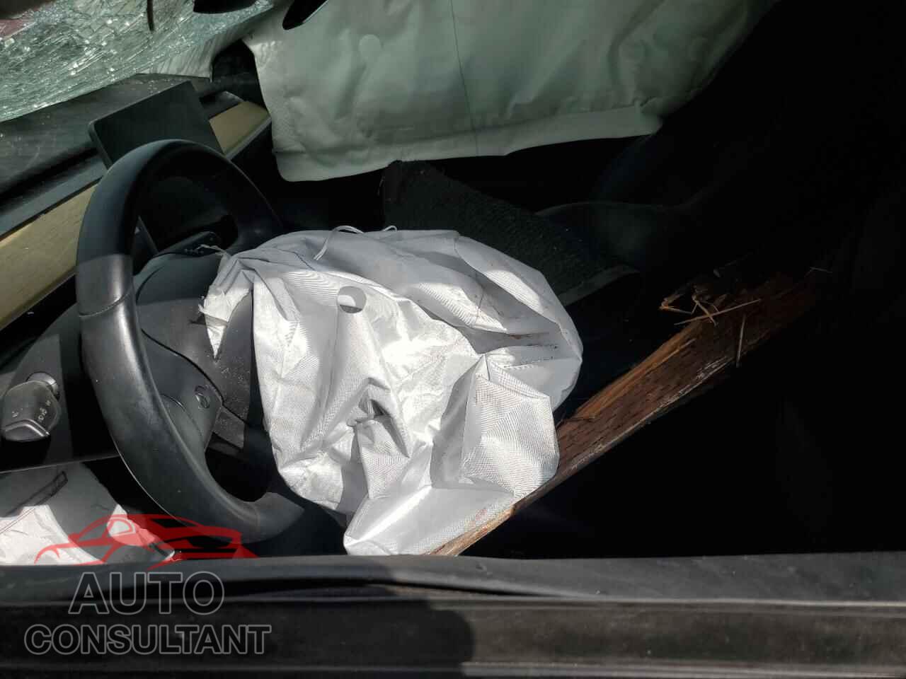 TESLA MODEL 3 2018 - 5YJ3E1EB9JF111499