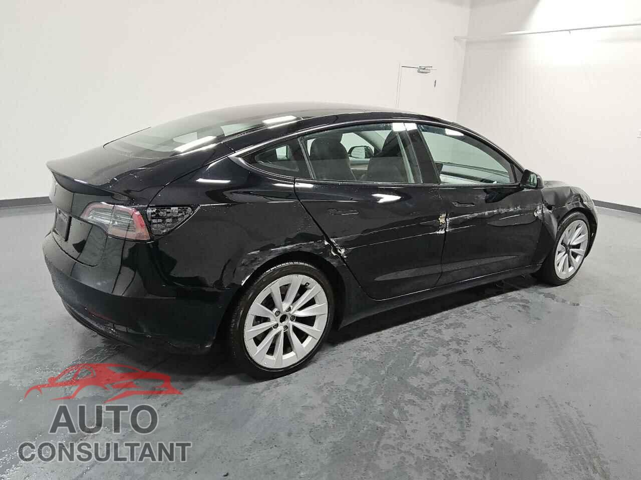 TESLA MODEL 3 2022 - 5YJ3E1EA2NF289512