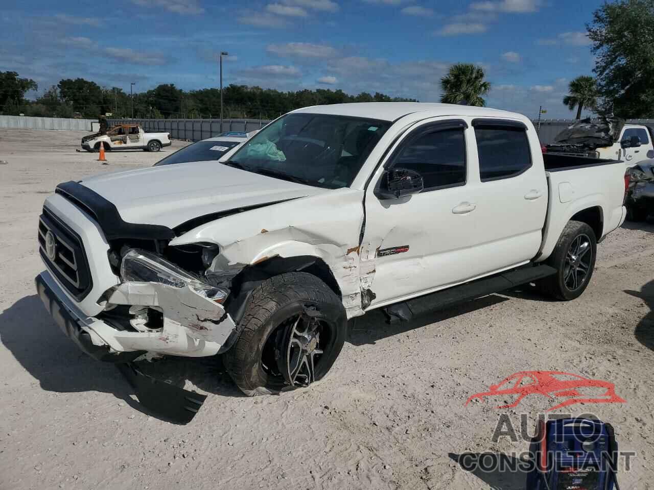 TOYOTA TACOMA 2020 - 3TMCZ5AN2LM340102
