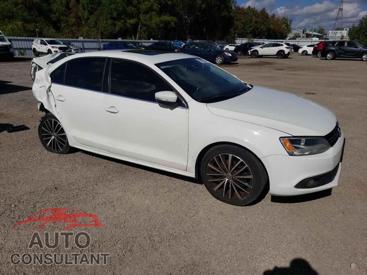 VOLKSWAGEN JETTA 2014 - 3VWLL7AJ5EM266572