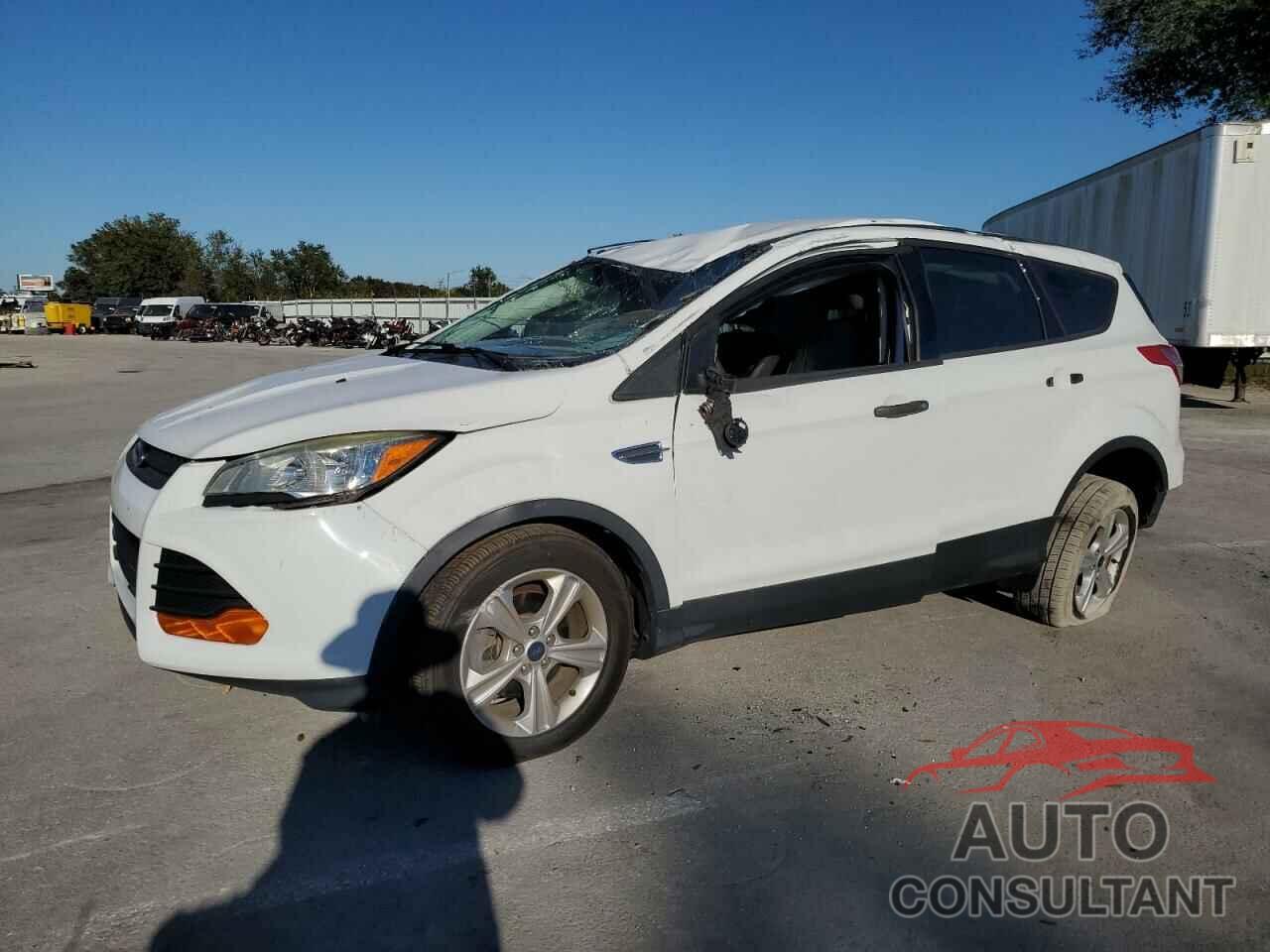 FORD ESCAPE 2016 - 1FMCU0F77GUB11889