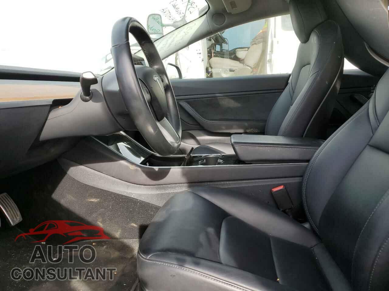 TESLA MODEL 3 2018 - 5YJ3E1EA8JF060956