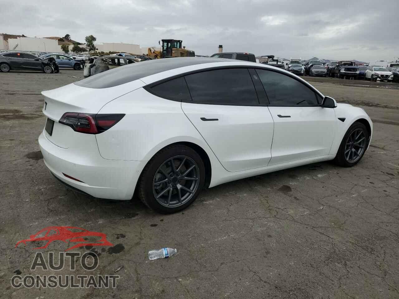 TESLA MODEL 3 2021 - 5YJ3E1EA6MF873992