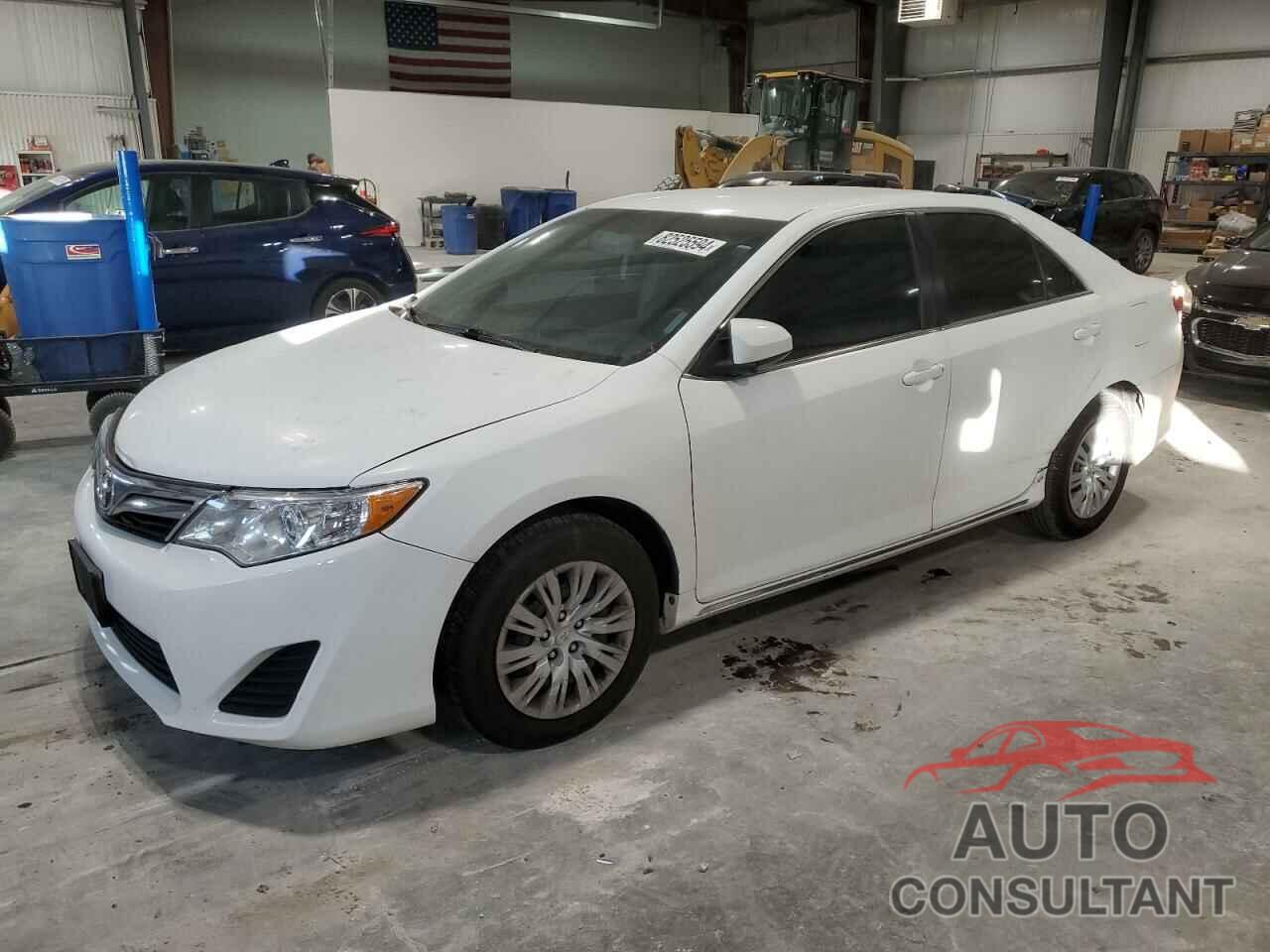 TOYOTA CAMRY 2014 - 4T4BF1FK1ER372194