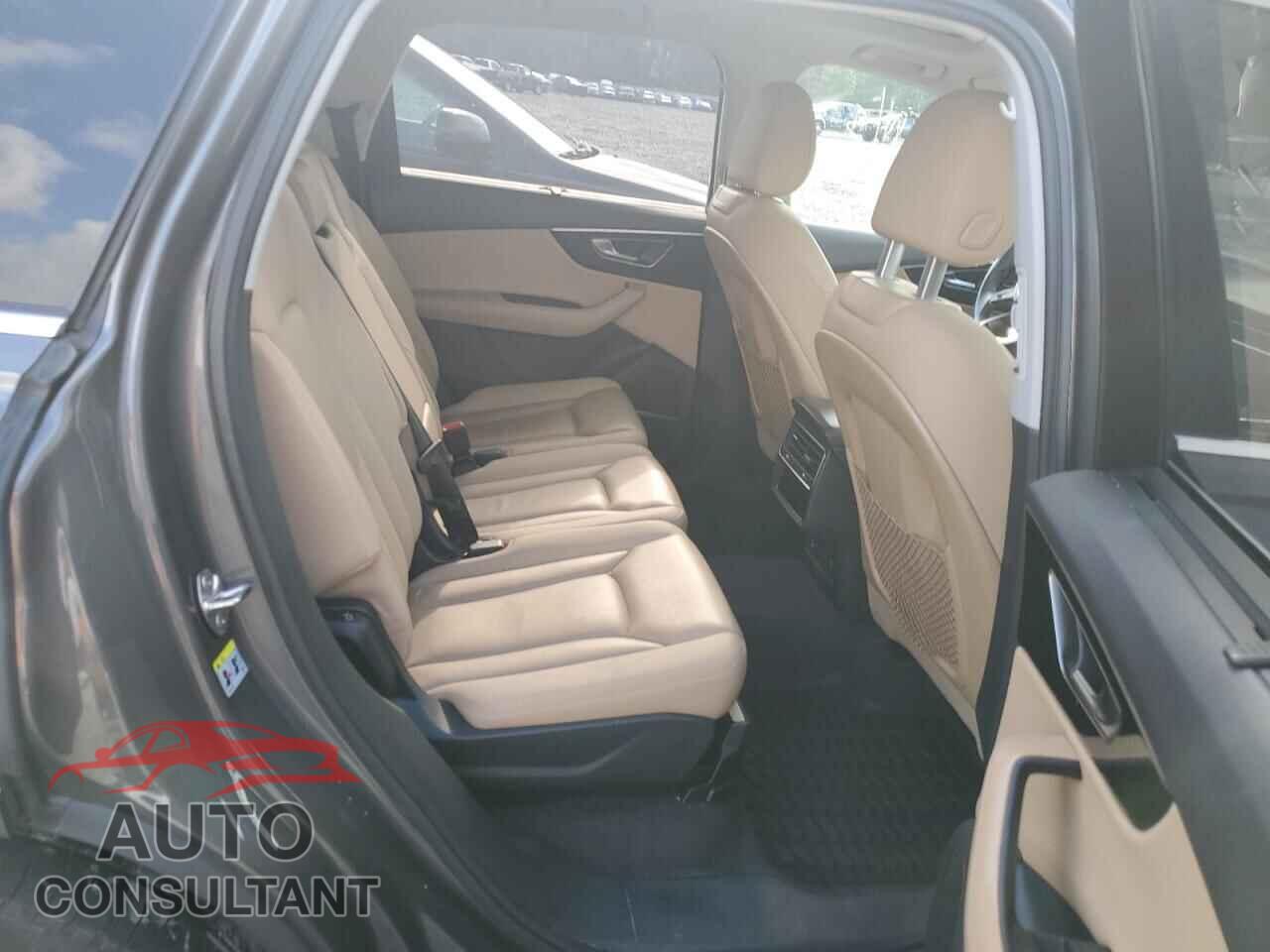 AUDI Q7 2021 - WA1VXAF70MD014792