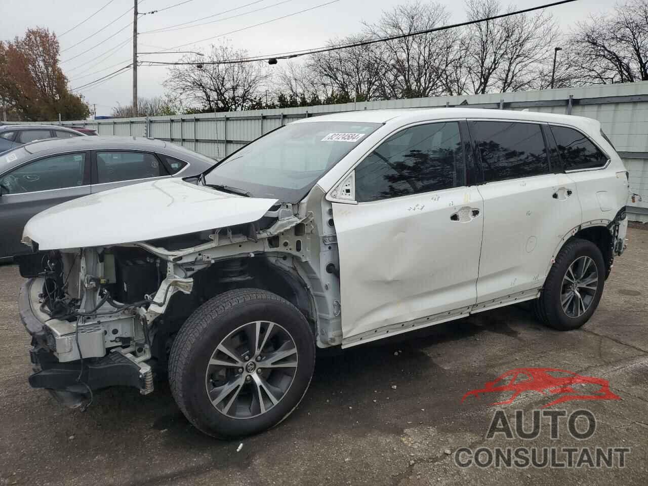 TOYOTA HIGHLANDER 2019 - 5TDBZRFH7KS718550