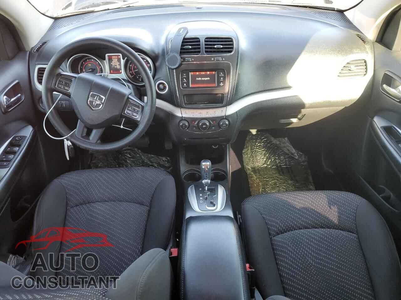 DODGE JOURNEY 2015 - 3C4PDCAB9FT739304