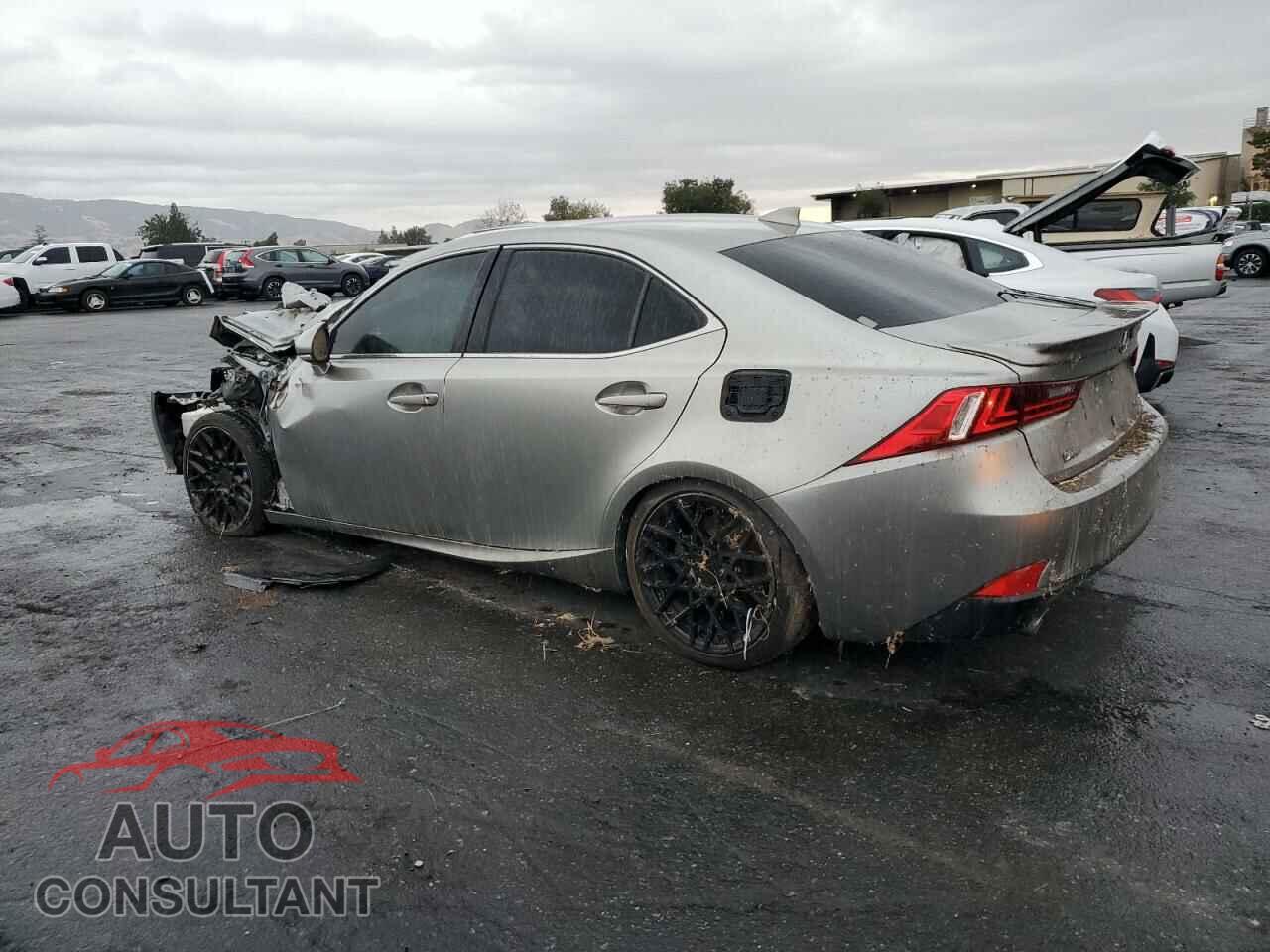 LEXUS IS 2015 - JTHBE1D28F5015609