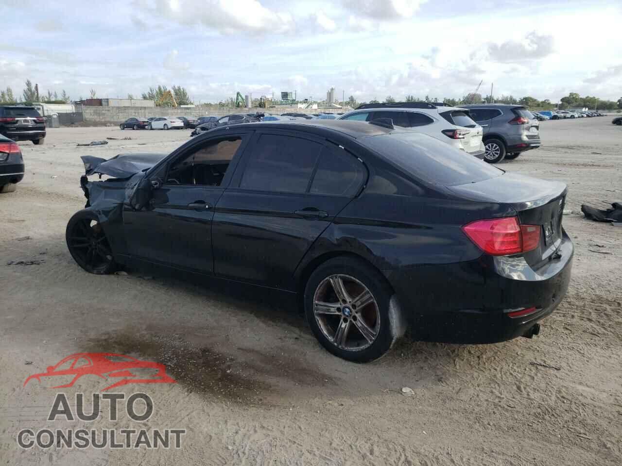 BMW 3 SERIES 2012 - WBA3A5C58CF349002
