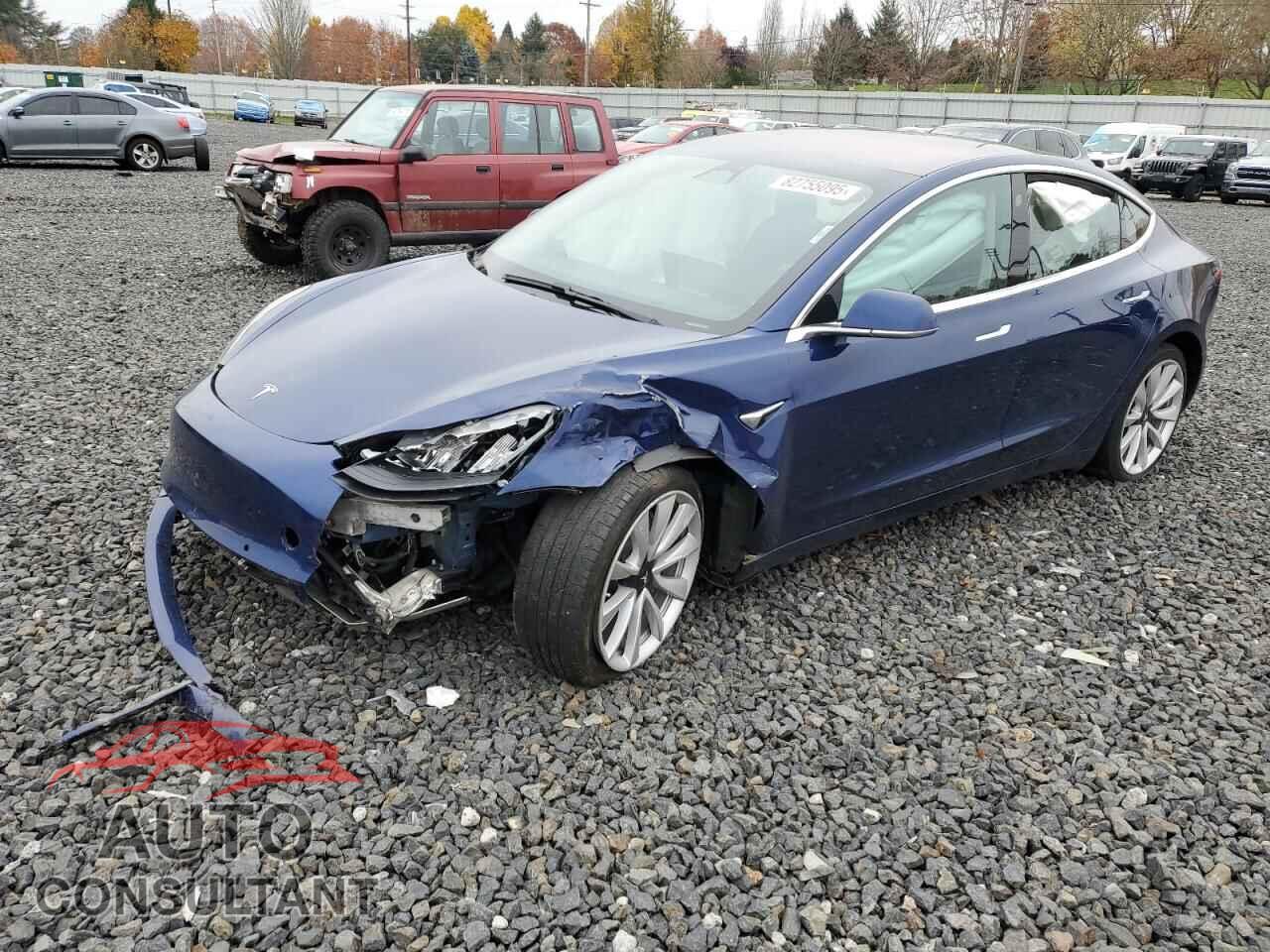 TESLA MODEL 3 2018 - 5YJ3E1EAXJF110210