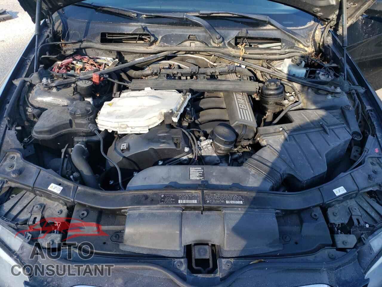 BMW 3 SERIES 2012 - WBAKF5C51CE657003