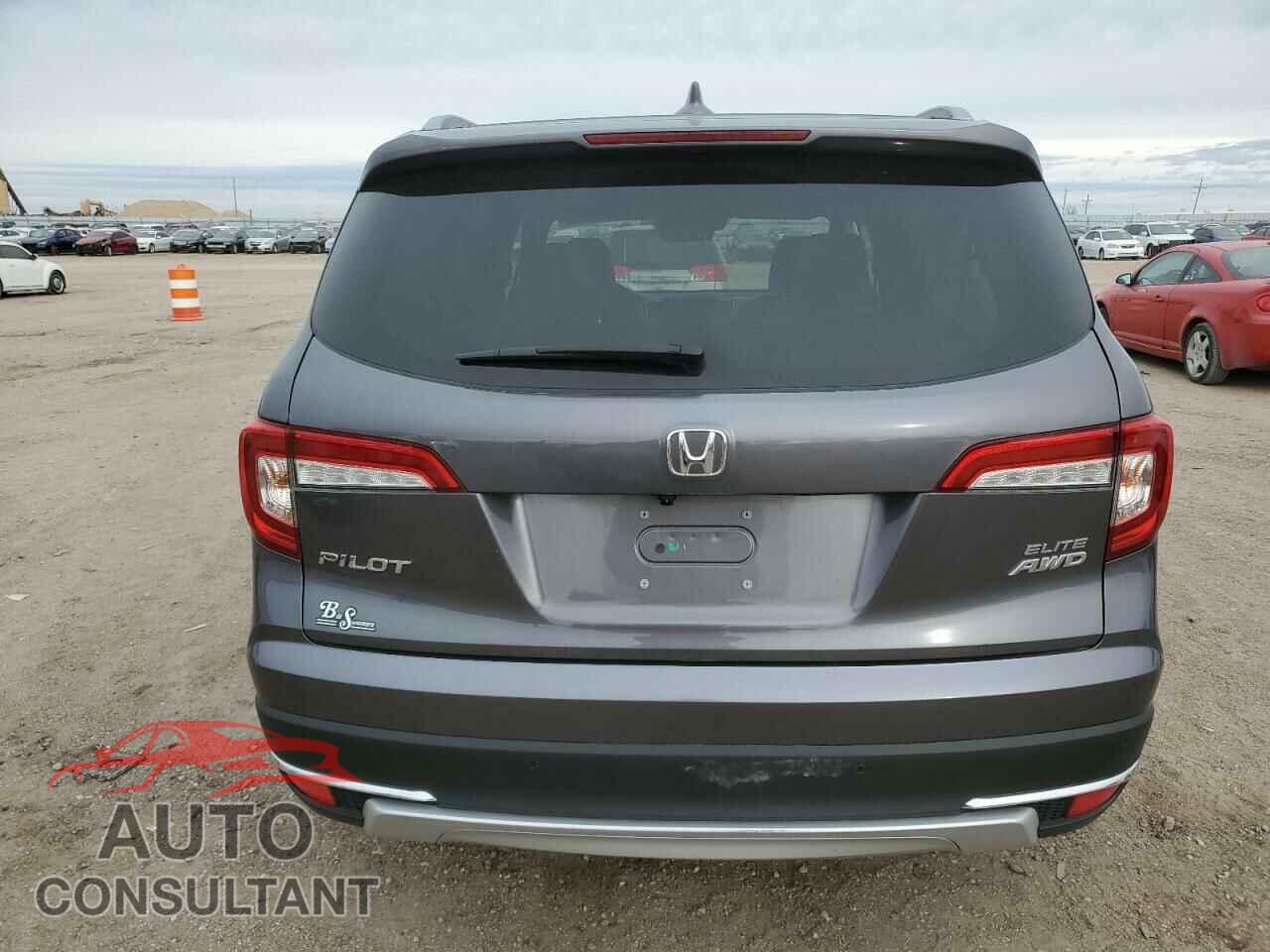 HONDA PILOT 2021 - 5FNYF6H07MB028538