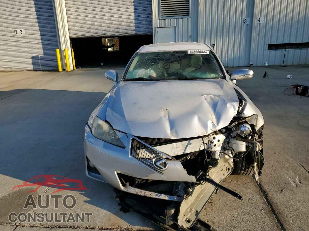 LEXUS IS 2013 - JTHBF5C24D5187977