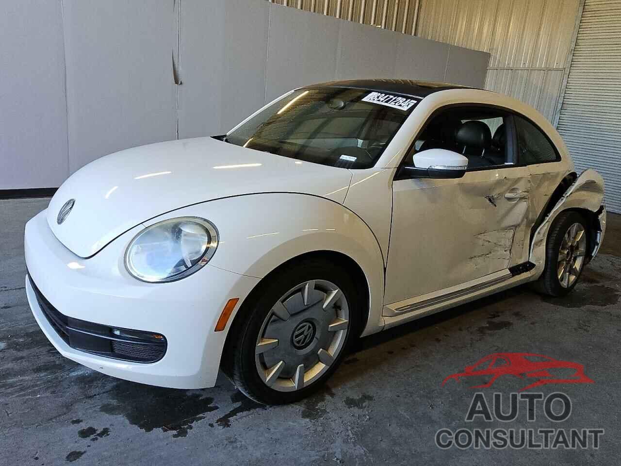 VOLKSWAGEN BEETLE 2012 - 3VWHP7AT5CM638470