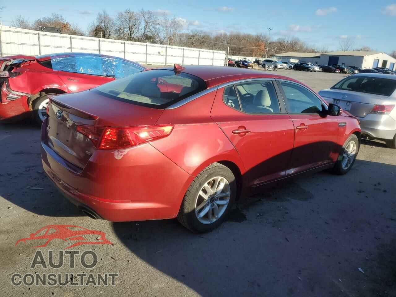 KIA OPTIMA 2011 - KNAGM4A71B5100293