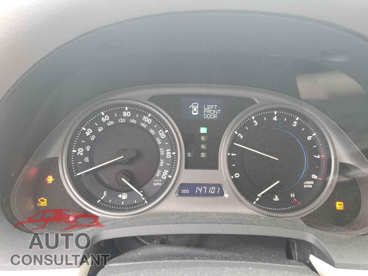 LEXUS IS 2010 - JTHCF5C22A2033284