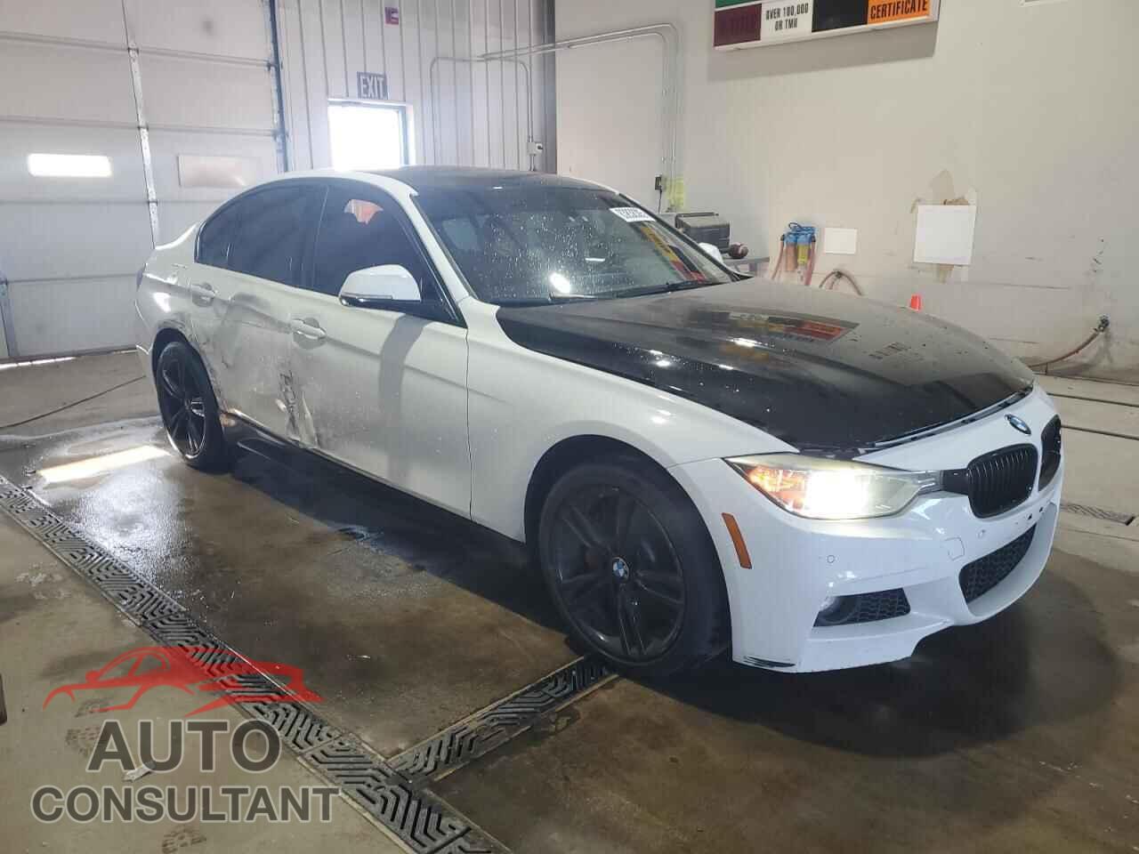 BMW 3 SERIES 2015 - WBA3B5C55FF961689