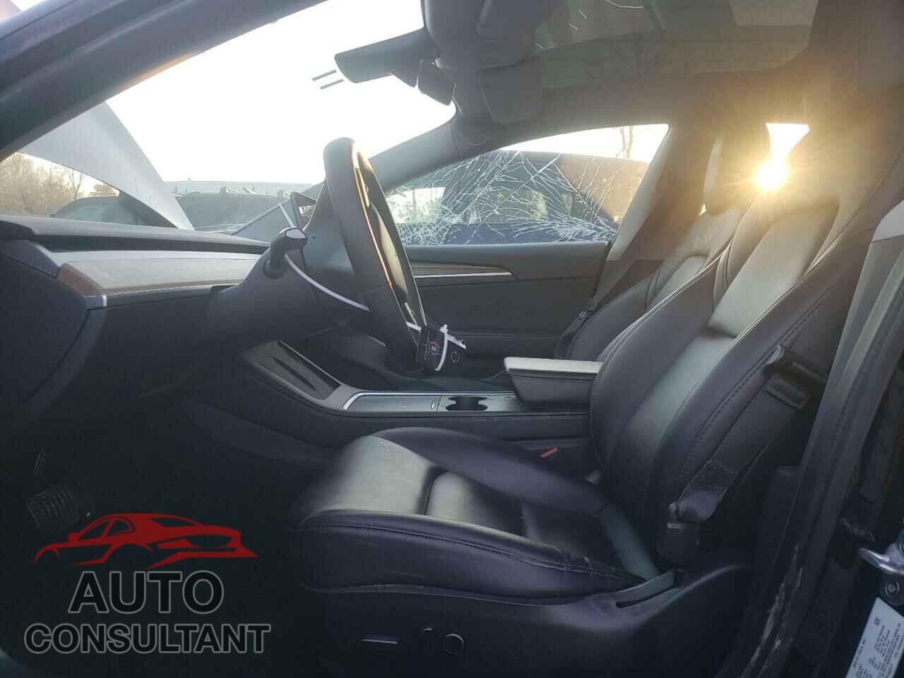 TESLA MODEL 3 2022 - 5YJ3E1EA6NF188277