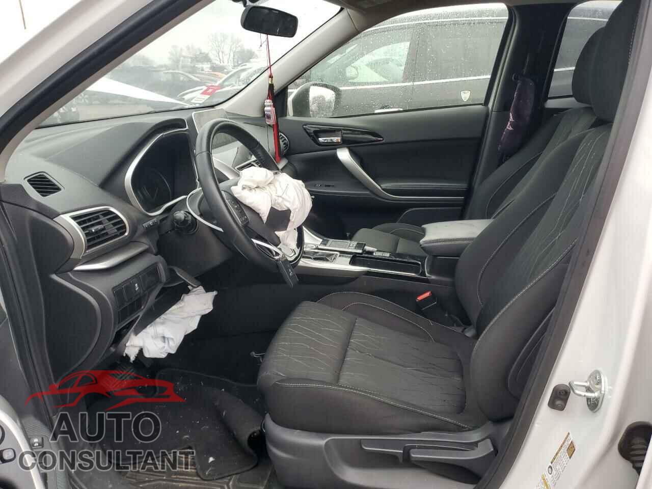 MITSUBISHI ECLIPSE 2019 - JA4AT5AA0KZ021553