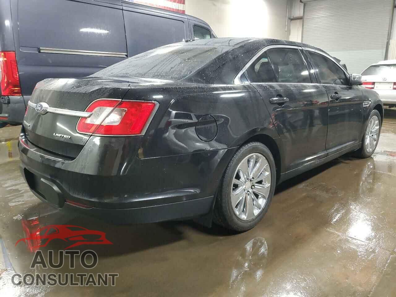 FORD TAURUS 2011 - 1FAHP2FW7BG112655
