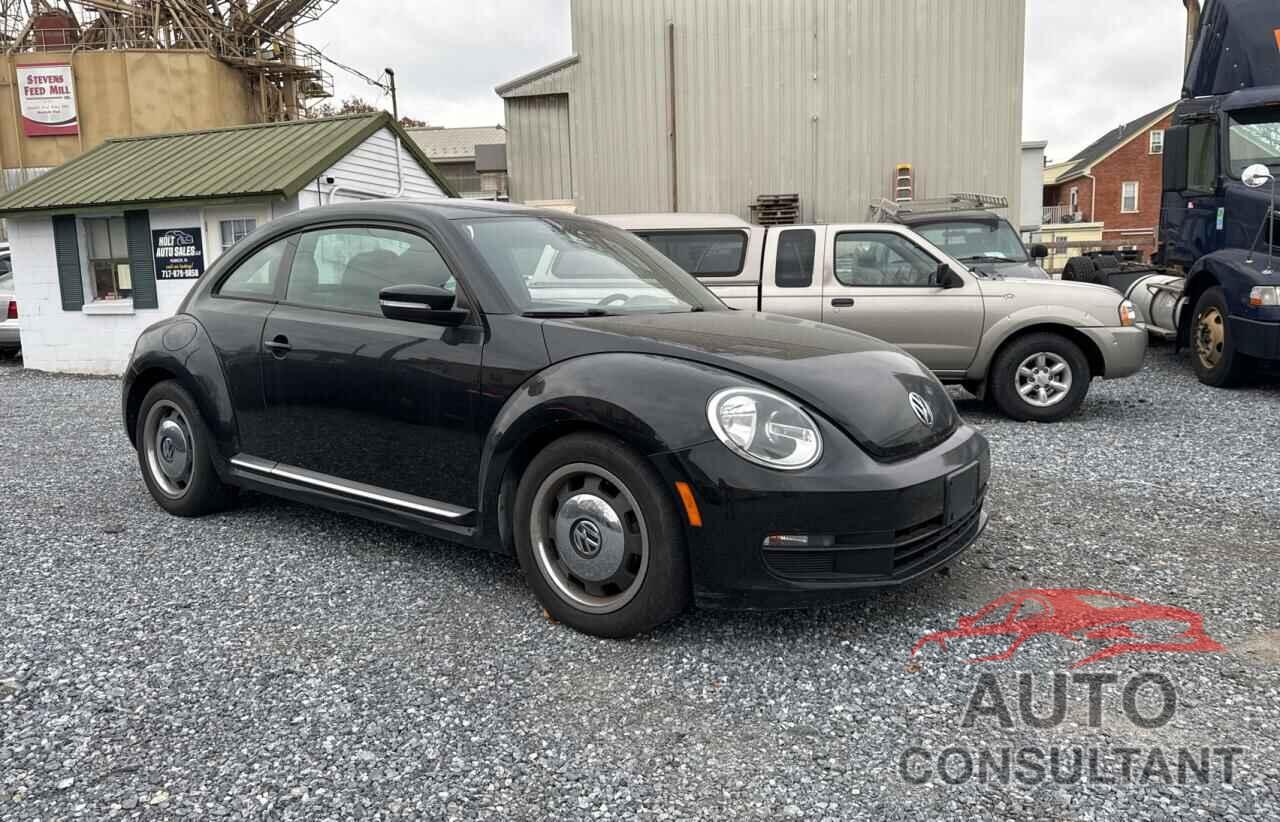 VOLKSWAGEN BEETLE 2012 - 3VWJP7AT6CM628659