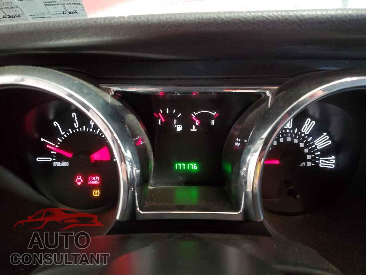 FORD ALL Models 2009 - 1ZVHT80N995121689